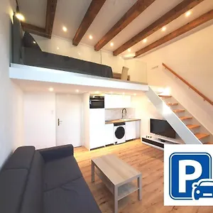 Mezzanine De Grinzing Apartment